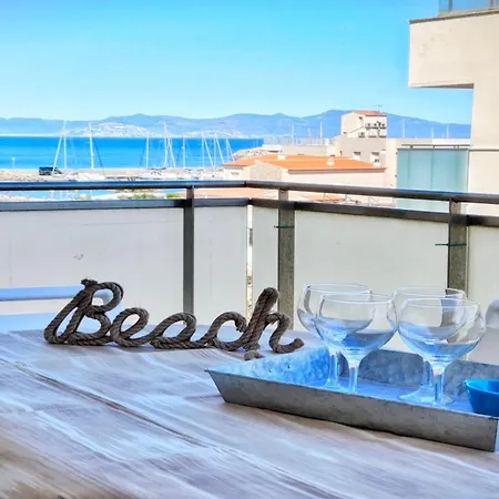 Vacay Voramar Riells, A Pie De Playa En La Costa Brava, *