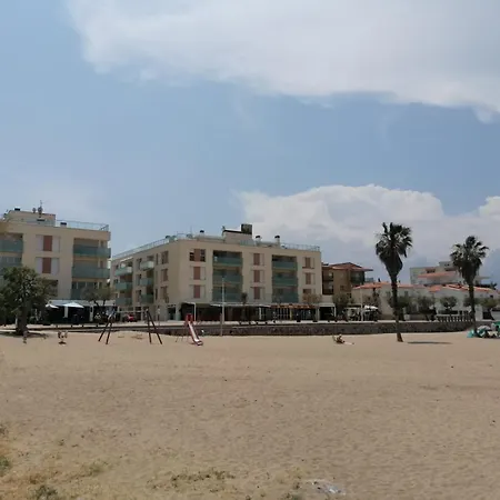 Apartment Vacay Voramar Riells, A Pie De Playa En La Costa Brava,