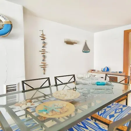 Vacay Voramar Riells, A Pie De Playa En La Costa Brava, Apartment L'Escala
