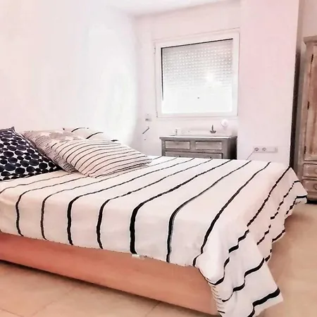 Vacay Voramar Riells, A Pie De Playa En La Costa Brava, Apartment *