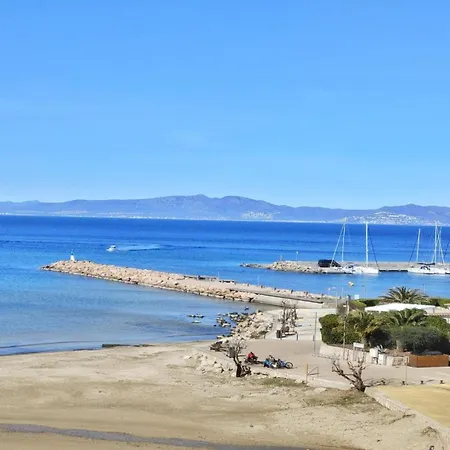 Vacay Voramar Riells, A Pie De Playa En La Costa Brava, Apartment